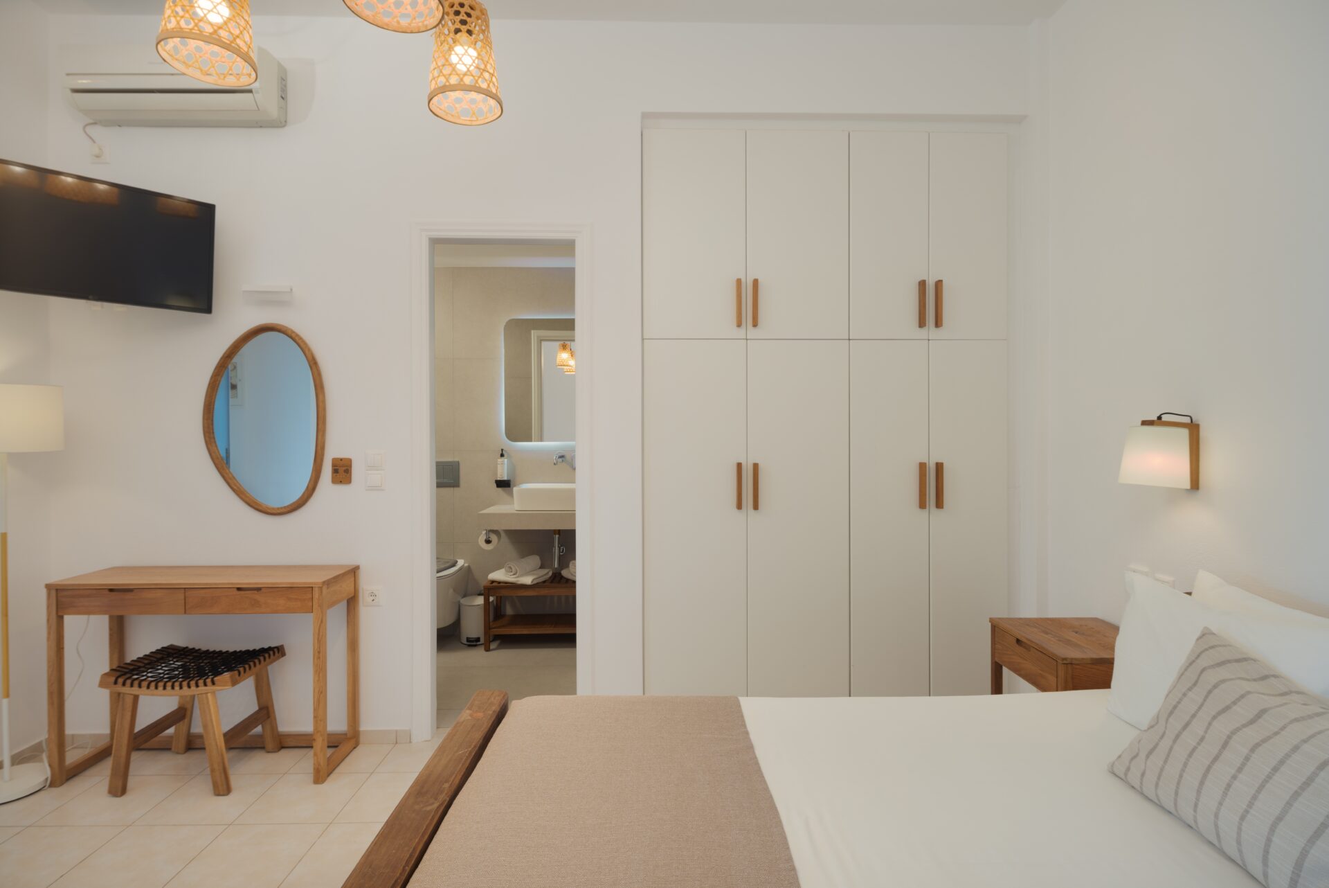 Ground Floor Sea View Studio 3 Opt